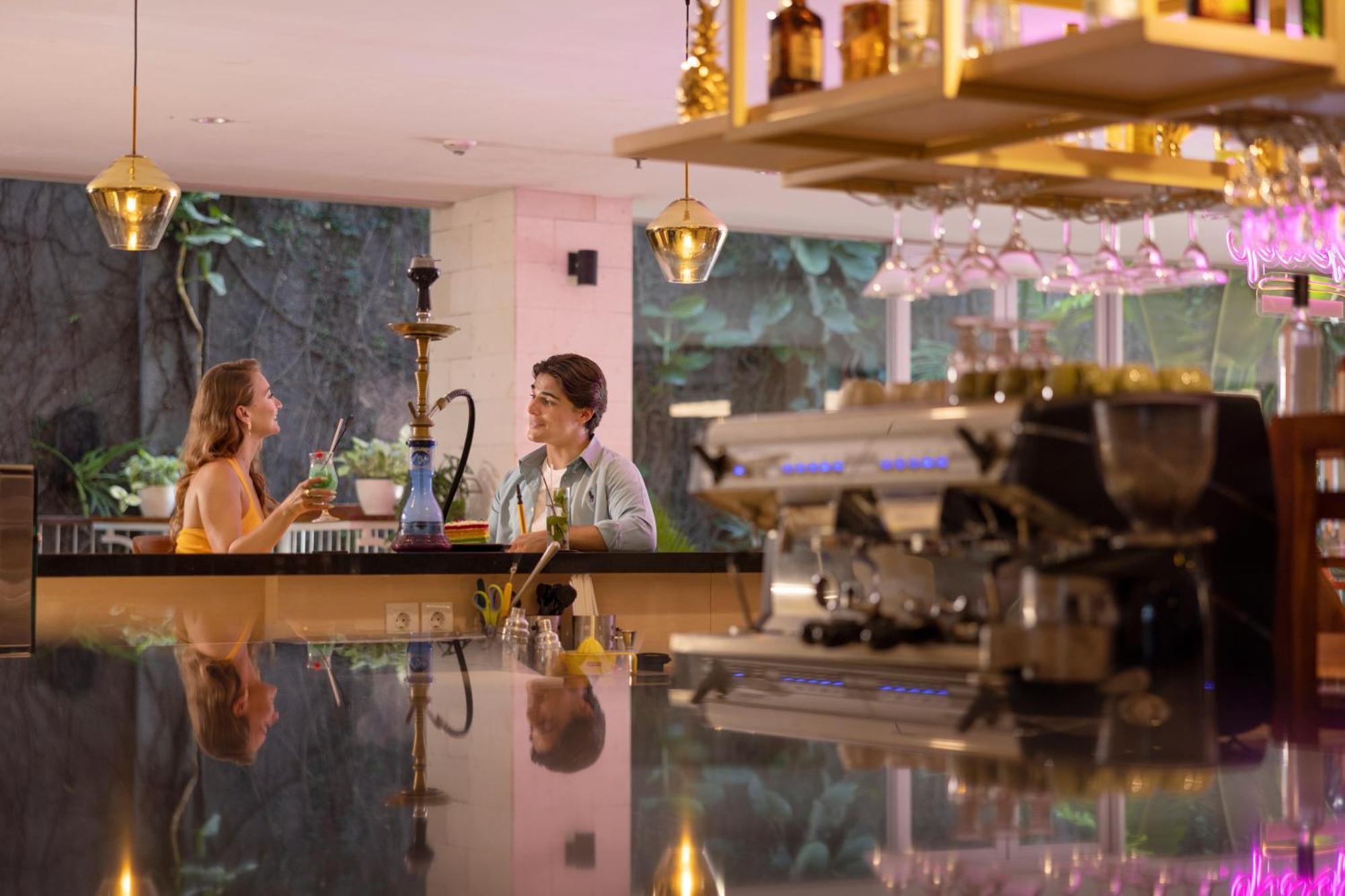 J4 Hotels Legian Luaran gambar