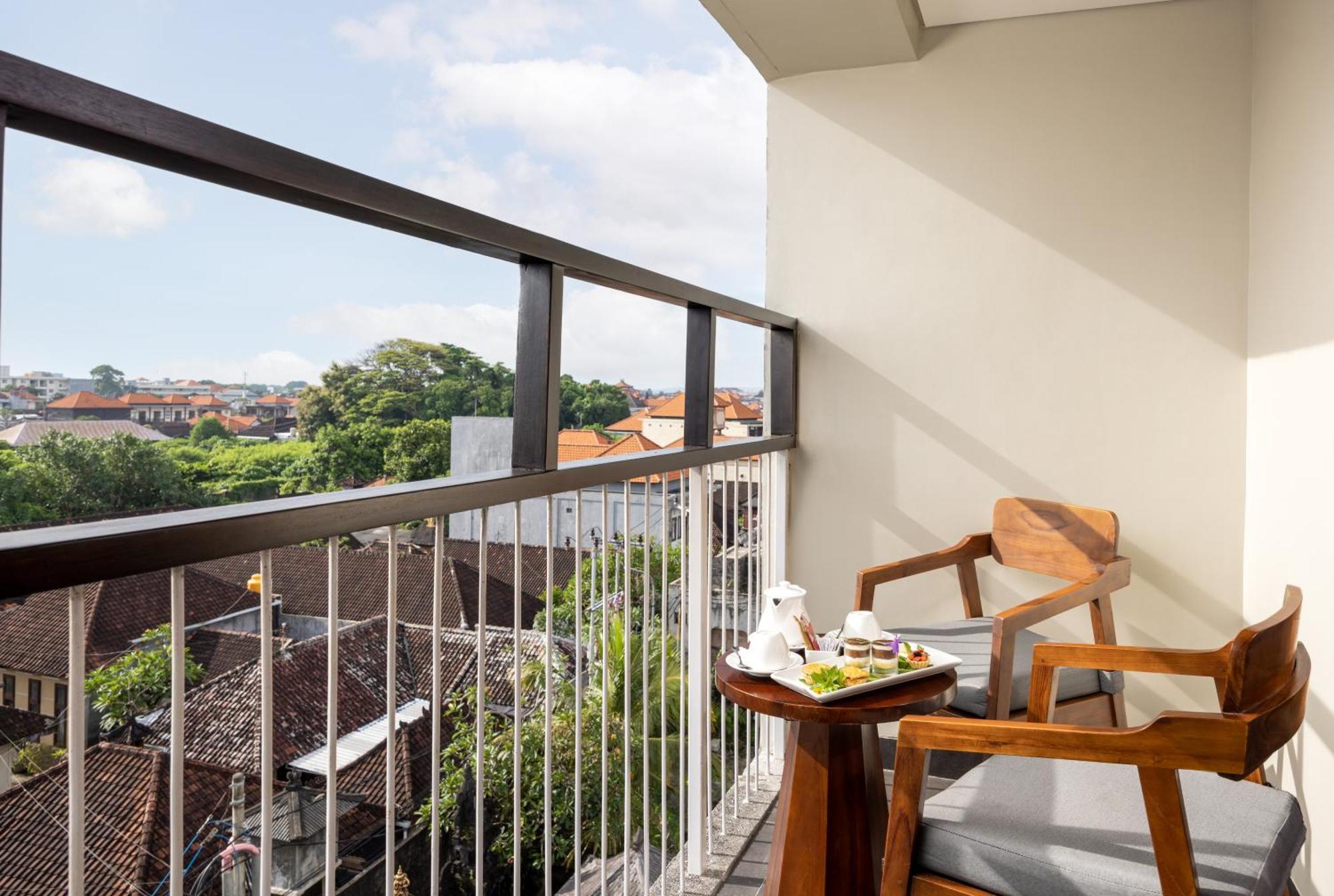 J4 Hotels Legian Luaran gambar